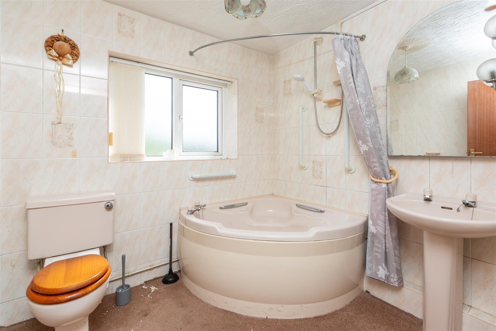 Sebastopol Street, St. Thomas, Swansea, SA1 8BL